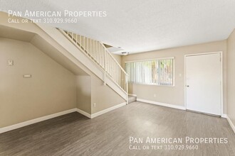 8183 McFadden Ave-Unit -02 in Midway City, CA - Foto de edificio - Building Photo
