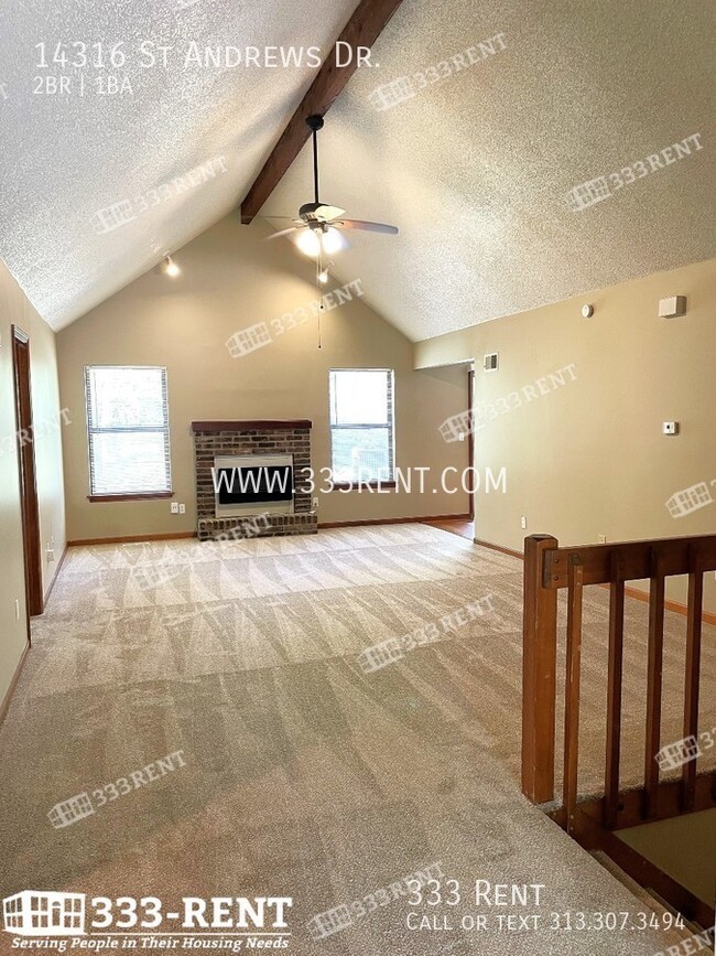 14316 St Andrews Dr in Grandview, MO - Building Photo - Building Photo