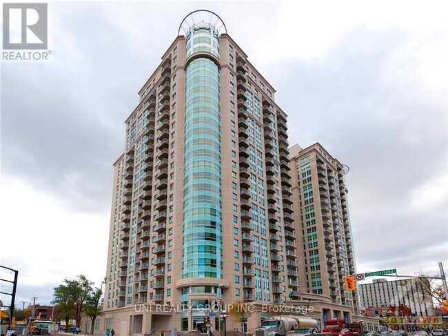 property at 234-234 Rideau St