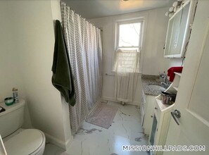 22 Fisher Ave in Boston, MA - Building Photo - Building Photo