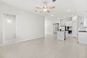 415 Twilight Mdw Wy in Richmond, TX - Foto de edificio - Building Photo