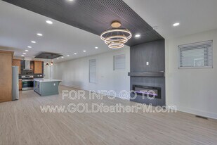 402 E Trinity Ln in Nashville, TN - Building Photo