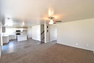 6825 S Allegiance Ave in Meridian, ID - Building Photo - Building Photo