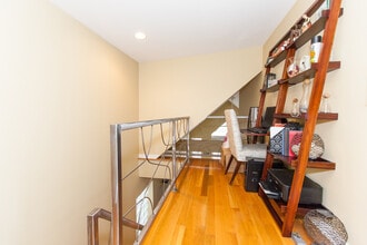 4500 S Wood St, Unit 3 in Chicago, IL - Building Photo - Building Photo