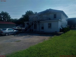 19th Street Apartments in Mount Vernon, IL - Building Photo - Building Photo