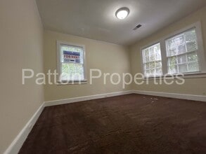 4300-14302 Wentworth Dr in Columbia, SC - Building Photo - Building Photo