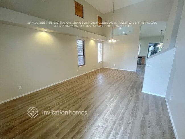 8010 W Pima St, Unit I06 in Phoenix, AZ - Foto de edificio - Building Photo