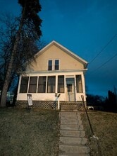 3116 11th Ave in Moline, IL - Building Photo - Building Photo