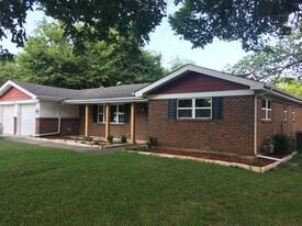 4612 Redondo St in Fort Worth, TX - Building Photo