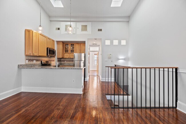 2018 R St NW