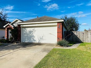 24638 Lakecrest Village Dr in Katy, TX - Building Photo - Building Photo