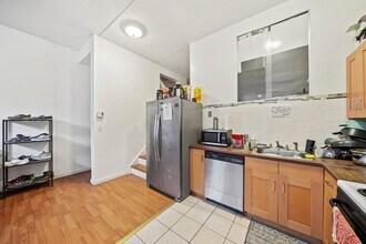 89 Lawn St in Boston, MA - Building Photo - Building Photo