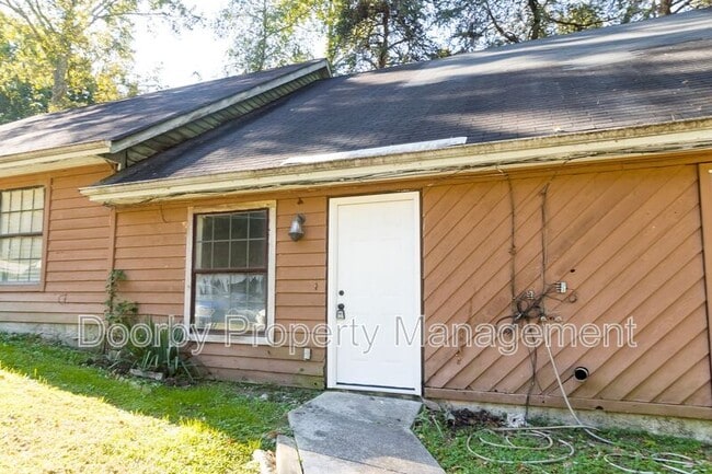 property at 8800 Millard Lee Ln