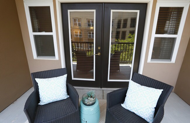Apartments at The Arboretum in Cary, NC - Foto de edificio - Interior Photo