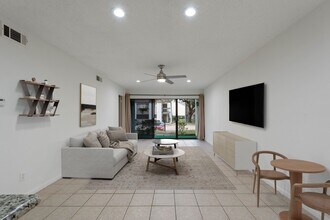 12100 Melville Dr in Montgomery, TX - Building Photo - Building Photo