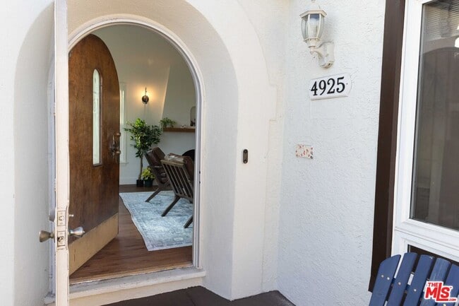 4925 20th St in Los Angeles, CA - Building Photo - Building Photo