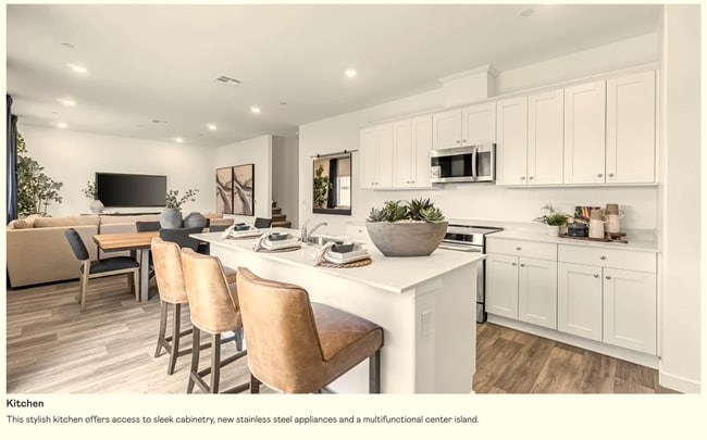 4446 Buckingham Ave in Clovis, CA - Foto de edificio - Building Photo