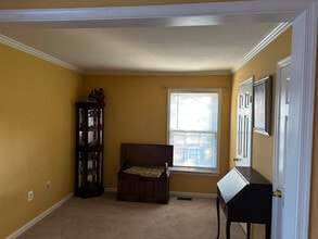 7462 Brighouse Ct in Alexandria, VA - Building Photo - Building Photo