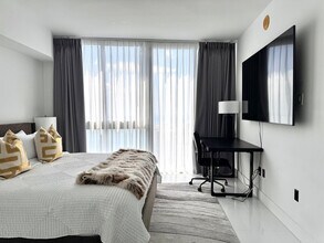 631 Brickell Ave in Miami, FL - Building Photo - Building Photo