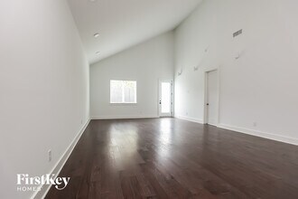 109 Clubhouse Bay in Hendersonville, TN - Building Photo - Building Photo
