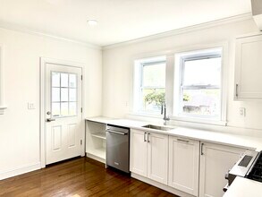 109 Spring St in Port Chester, NY - Building Photo - Building Photo
