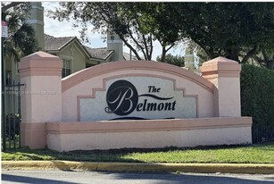 811 Belmont Ln in North Lauderdale, FL - Building Photo