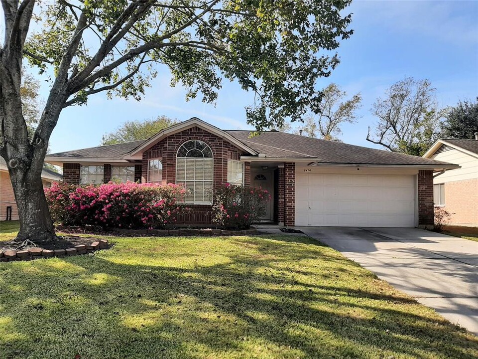 2414 Longleaf Pines Ln in Humble, TX - Building Photo