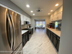 2060 New Bedford Rd in Spring Lake, NJ - Building Photo - Building Photo