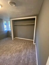 933 Russell Ave in Akron, OH - Building Photo - Building Photo