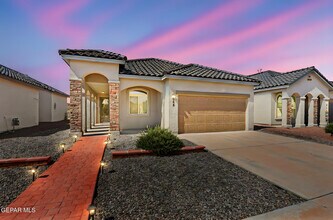 969 Haggerston St in El Paso, TX - Building Photo - Building Photo