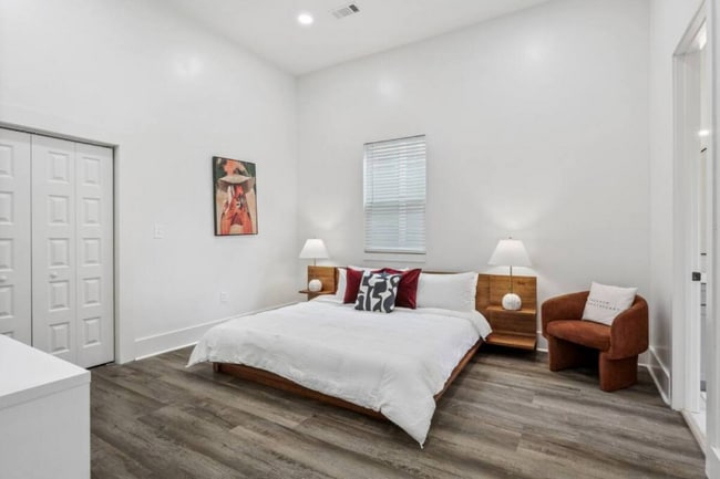 2524 Cleveland Ave in New Orleans, LA - Building Photo - Building Photo