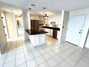 510 Revere Beach Blvd in Revere, MA - Building Photo - Building Photo