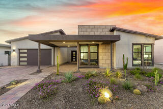 824 E Corral Rd in Phoenix, AZ - Building Photo