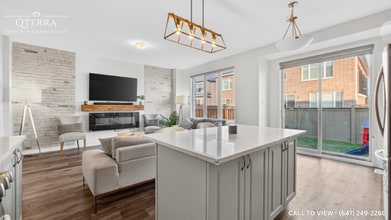 507 Bellflower Crt in Milton, ON - Building Photo - Building Photo