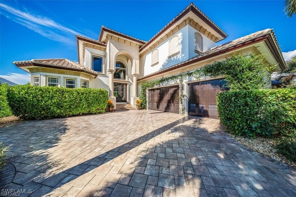1435 Osprey Ave in Naples, FL - Building Photo