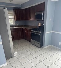 11401 Mayfield St in Livonia, MI - Building Photo - Building Photo