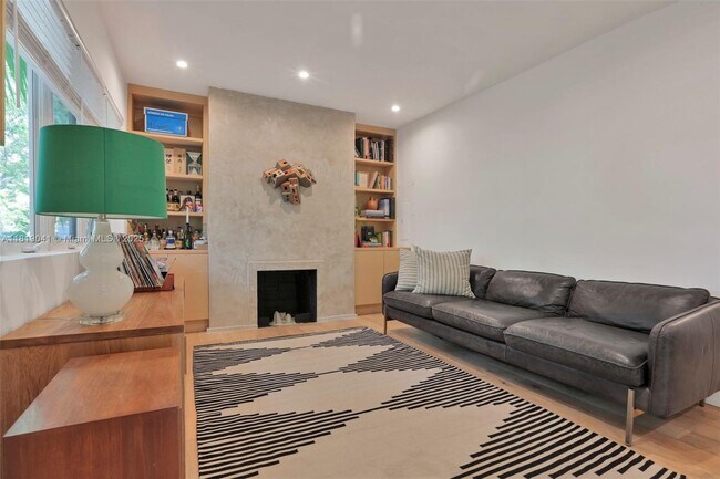 property at 405 NE 90th St