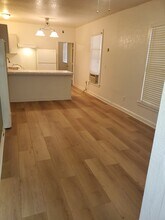 1418 E St, Unit A in Sacramento, CA - Building Photo - Building Photo