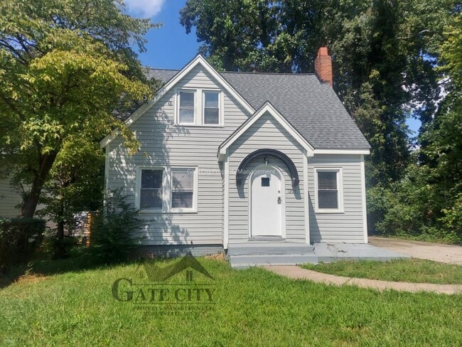 property at 1207 Day Pl