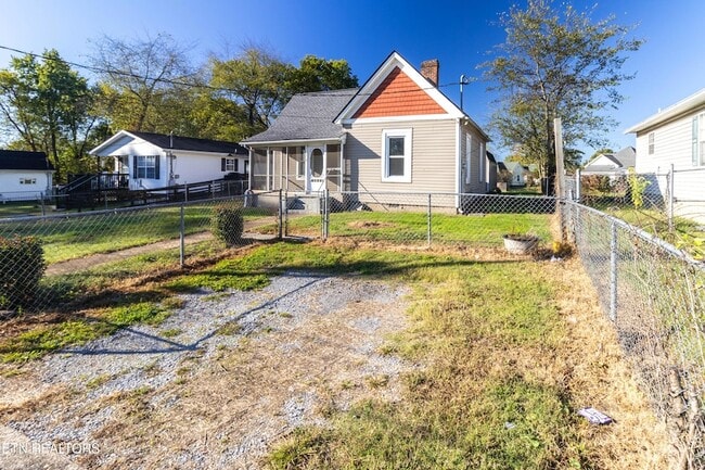 3023 Rector St in Knoxville, TN - Building Photo - Building Photo