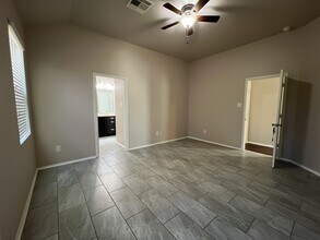11418 Barbican Court in Conroe, TX - Building Photo - Building Photo