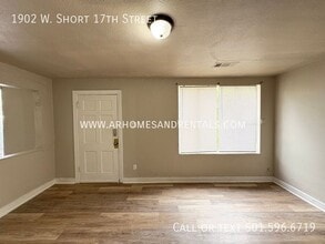 1902 W Short 17th St in North Little Rock, AR - Building Photo - Building Photo