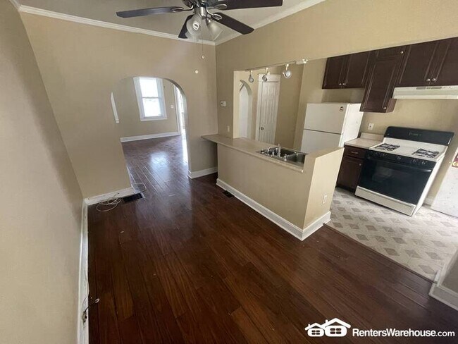 3812 Pennington Ave photo'