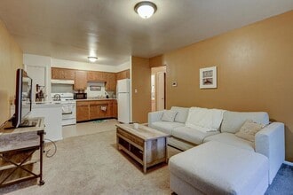 2335 N 1st St in Milwaukee, WI - Building Photo - Building Photo