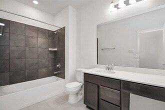 2030 Domeniko Dr in Fresno, TX - Building Photo - Building Photo