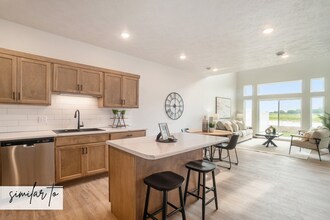 2314 E Jetty Pl in Sioux Falls, SD - Building Photo - Building Photo