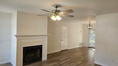 406 Parkwood Pl in Niceville, FL - Building Photo - Building Photo
