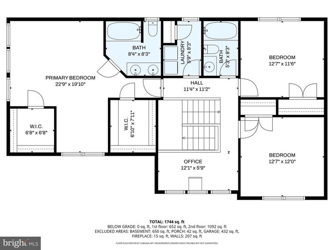 property at 74 Redstone Ct