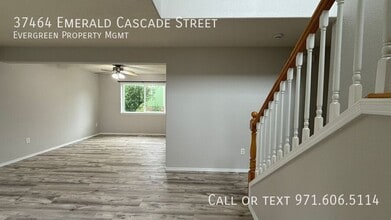 37464 Emerald Cascade St in Sandy, OR - Building Photo - Building Photo