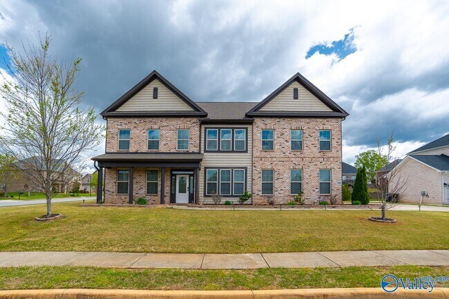 101 Seattle Slew Dr in Madison, AL - Building Photo - Building Photo